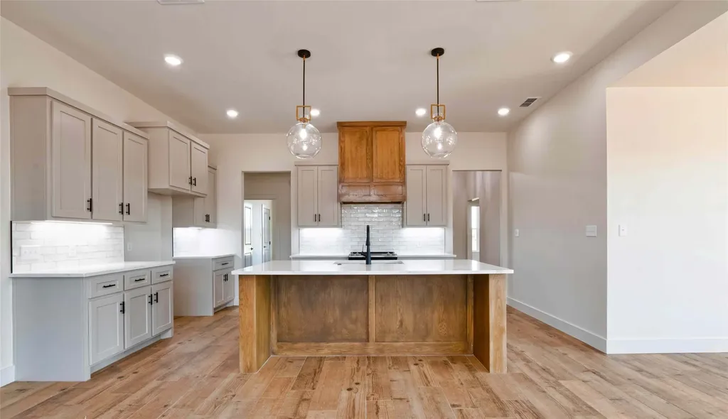 140 Logan Abilene TX 79602