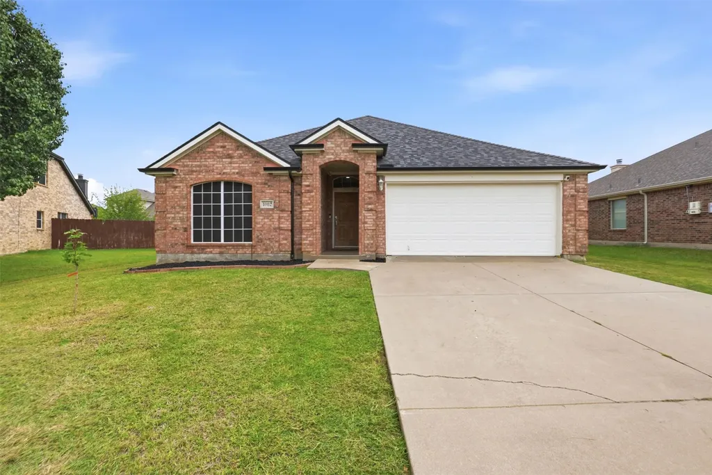 1002 Zachary Drive Arlington TX 76002