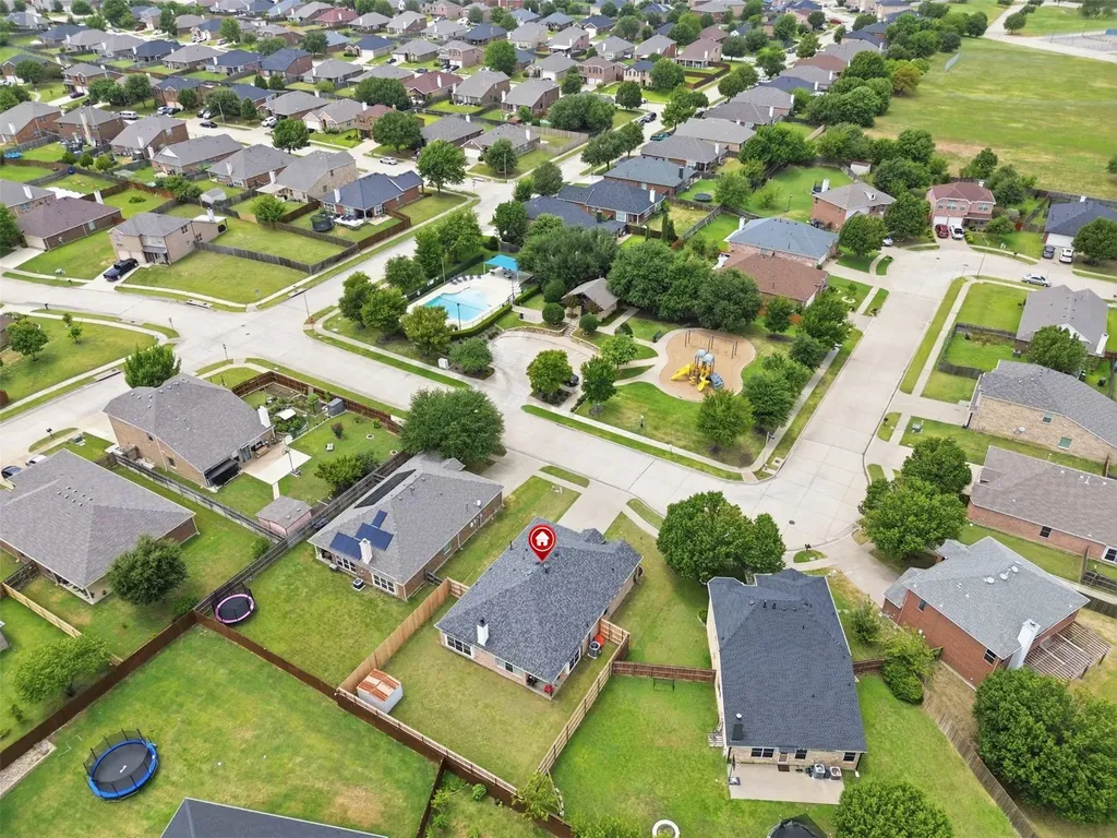 1002 Zachary Drive Arlington TX 76002