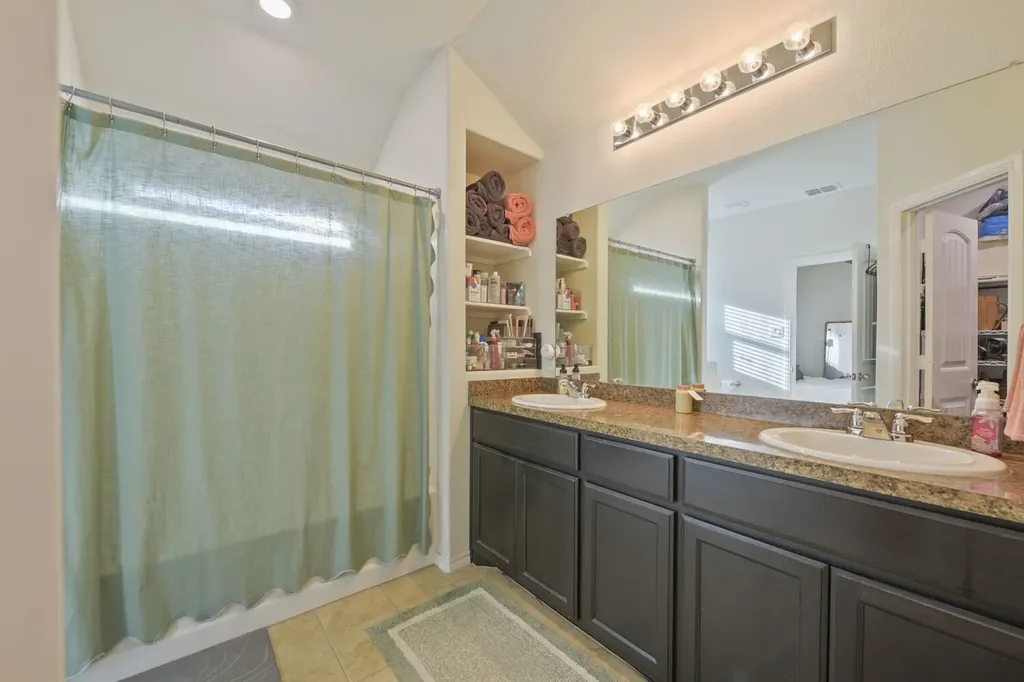 600 Stanmire Lake Trail Fort Worth TX 76120