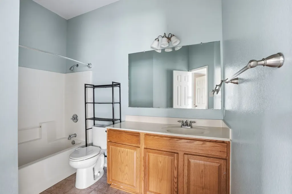 2665 Gardendale Drive Fort Worth TX 76120