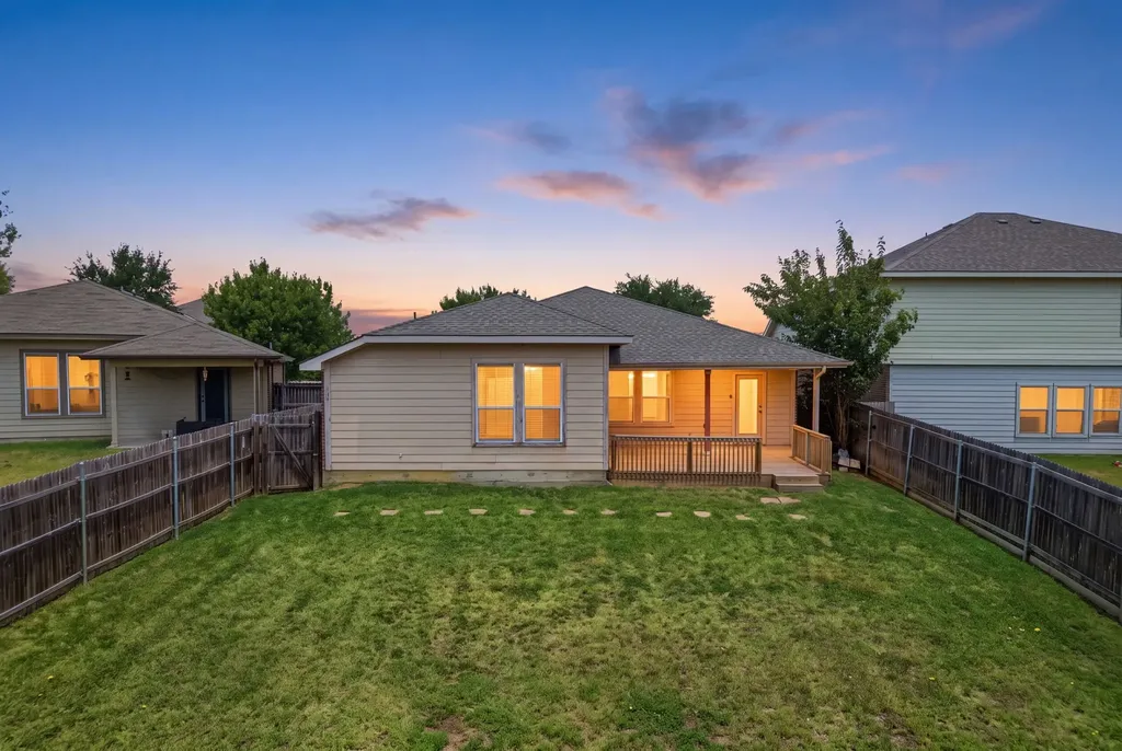 2665 Gardendale Drive Fort Worth TX 76120