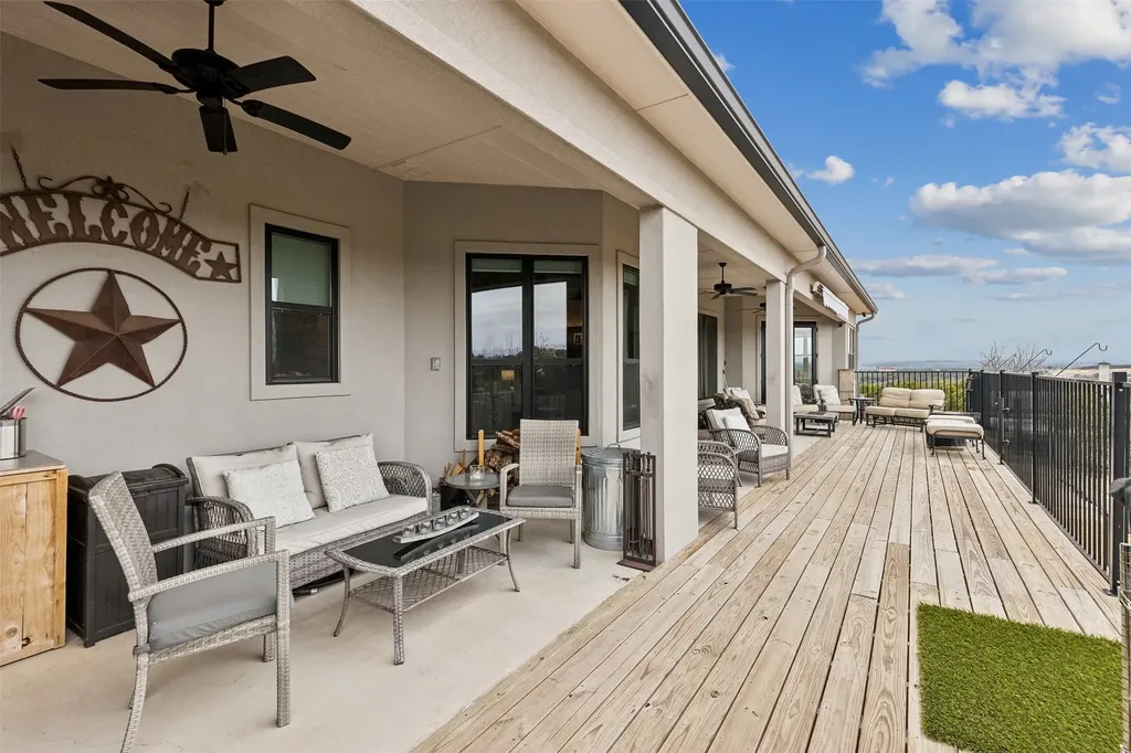 148 Valley View Glen Rose TX 76043