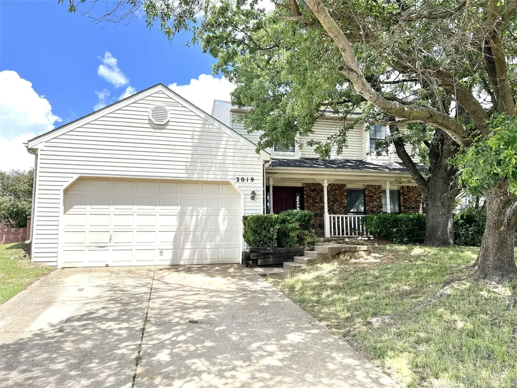2019 Longmeadow Court Denton TX 76209