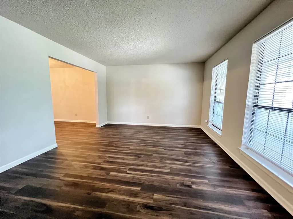 2019 Longmeadow Court Denton TX 76209