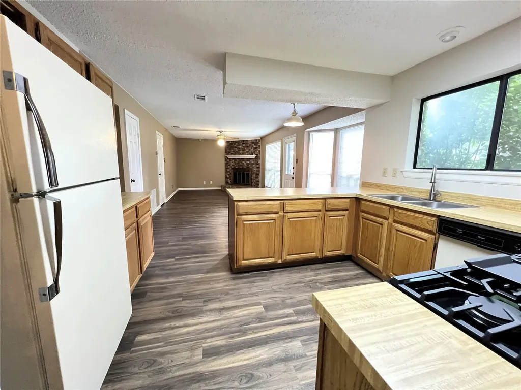2019 Longmeadow Court Denton TX 76209