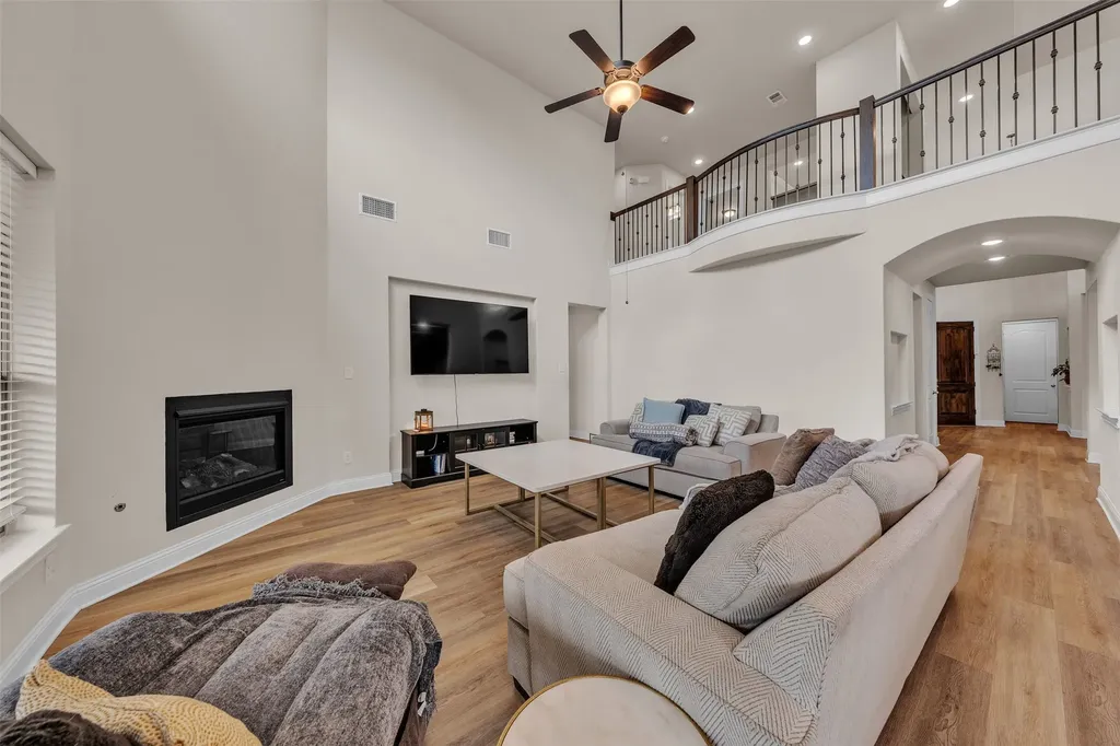 2103 Horizon Drive Mansfield TX 76063