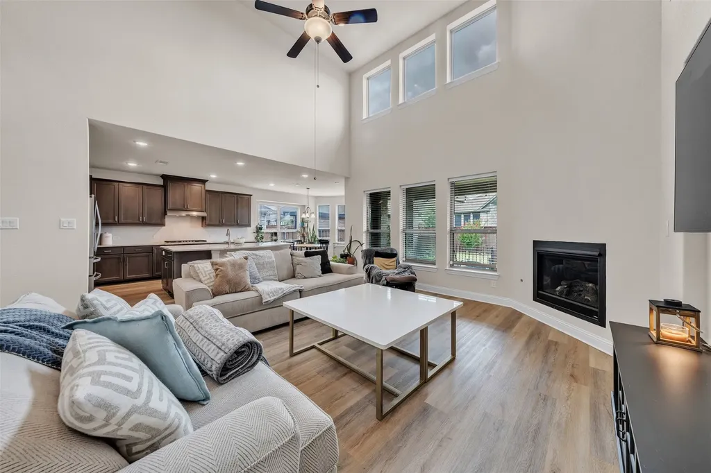 2103 Horizon Drive Mansfield TX 76063