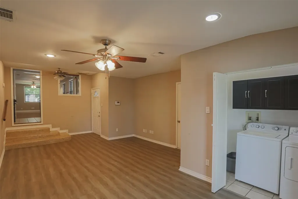 2517 Littlepage Street Fort Worth TX 76107