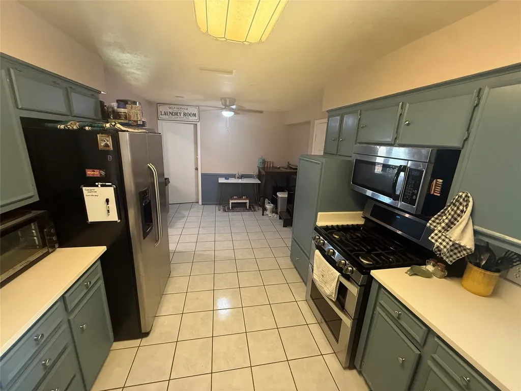 2405 Ridgewood Drive Plano TX 75074