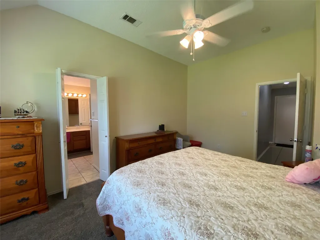 8410 Holland Avenue Rowlett TX 75089