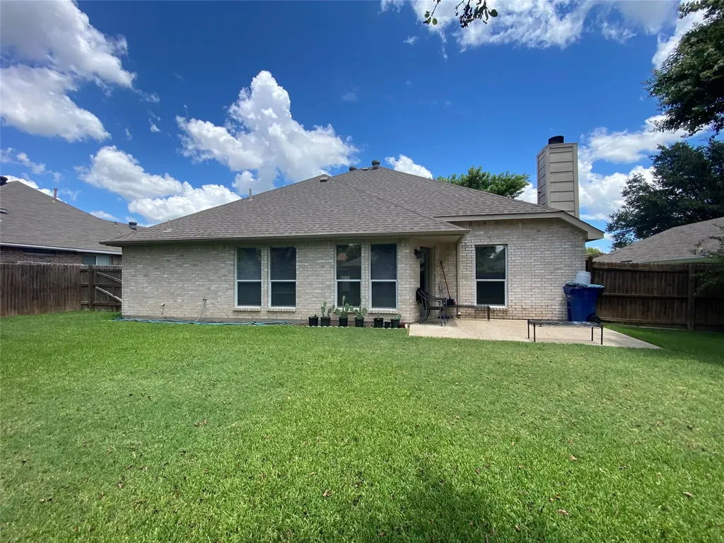 8410 Holland Avenue Rowlett TX 75089