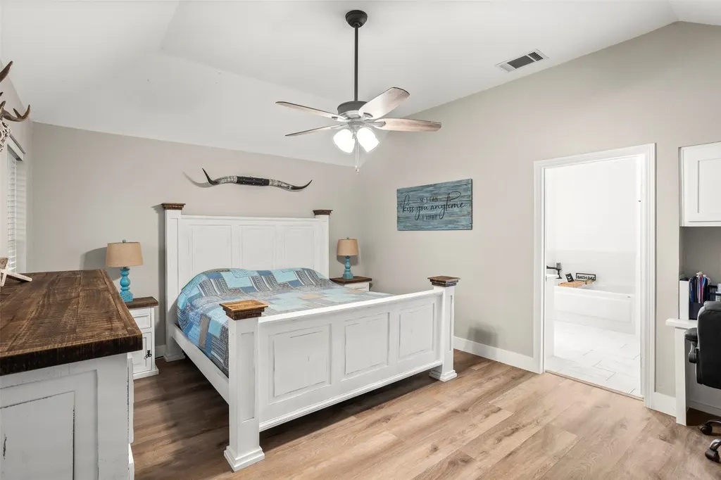1116 W Sharpshire Drive Waxahachie TX 75165