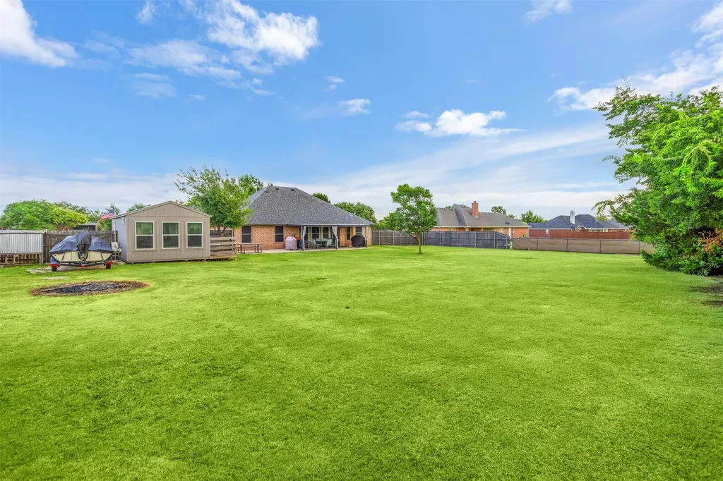 1116 W Sharpshire Drive Waxahachie TX 75165