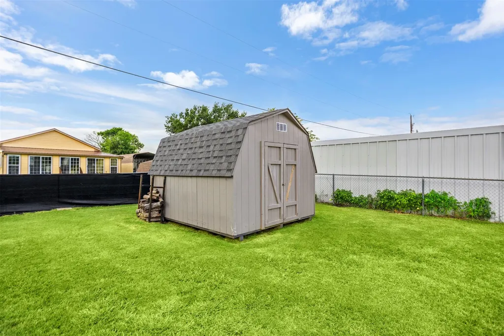 1116 W Sharpshire Drive Waxahachie TX 75165