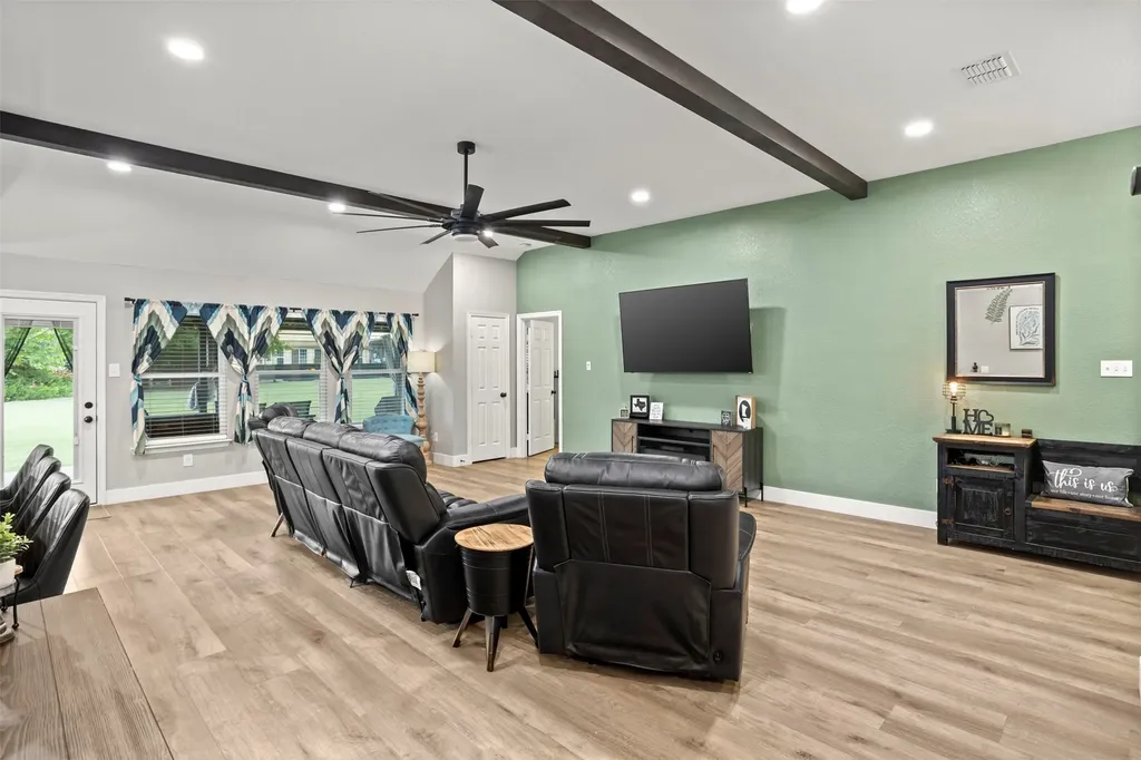 1116 W Sharpshire Drive Waxahachie TX 75165