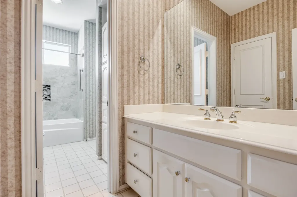 2116 Ironside Drive Plano TX 75075