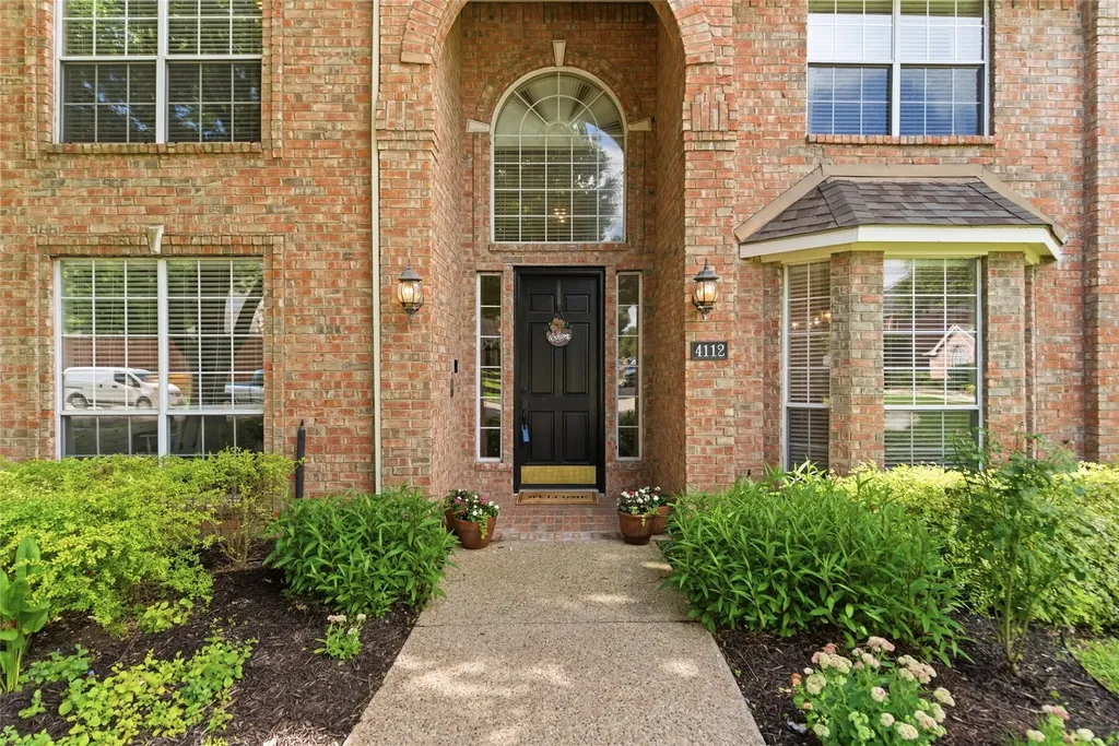 4112 Blackpool Drive Plano TX 75093