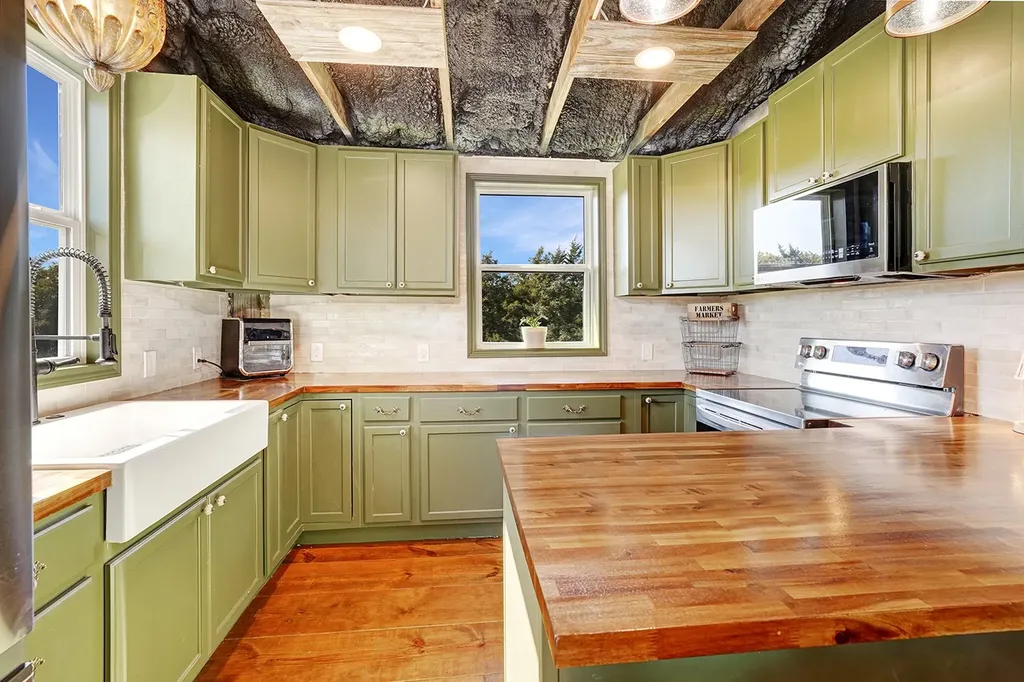 1696 County Road 222 Gainesville TX 76240