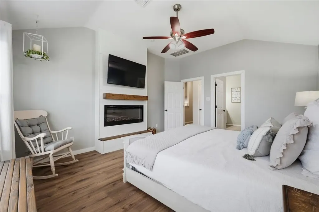 10521 Bradshaw Drive Fort Worth TX 76108