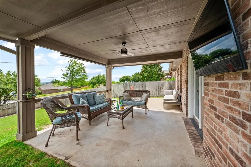 10521 Bradshaw Drive Fort Worth TX 76108