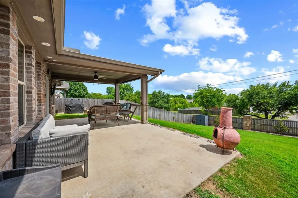 10521 Bradshaw Drive Fort Worth TX 76108