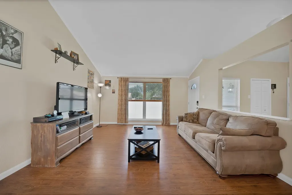 4205 Spindletree Lane Fort Worth TX 76137