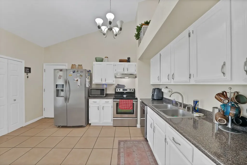 4205 Spindletree Lane Fort Worth TX 76137