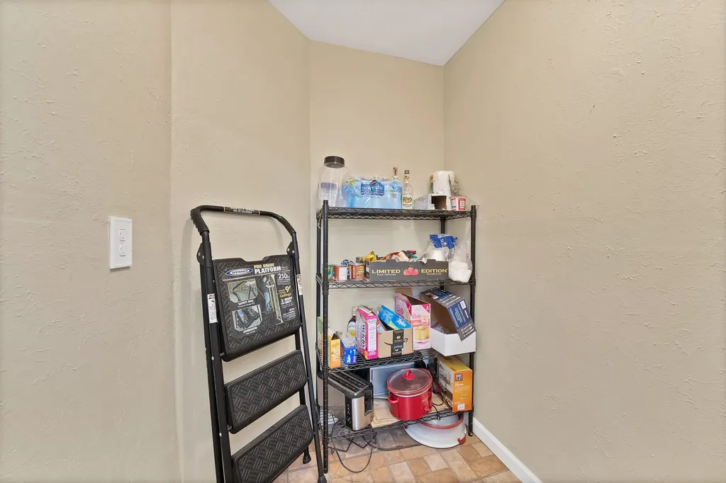 4205 Spindletree Lane Fort Worth TX 76137