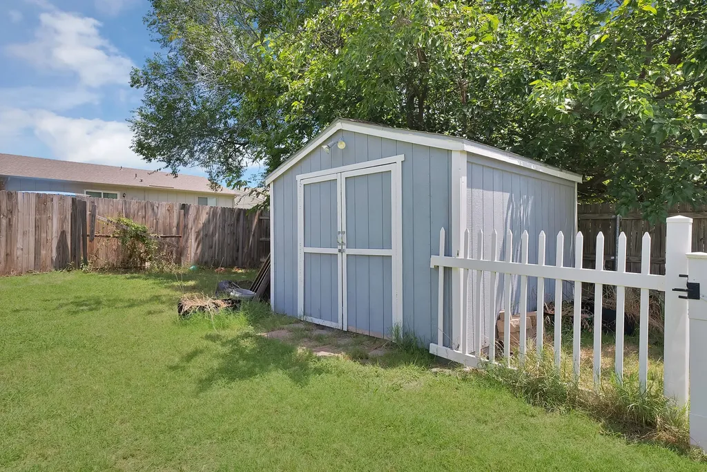 4205 Spindletree Lane Fort Worth TX 76137