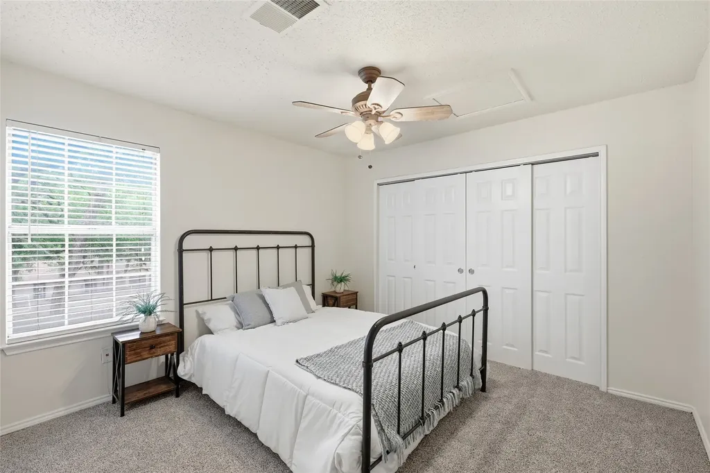 1454 Meadowood Village Drive Fort Worth TX 76120