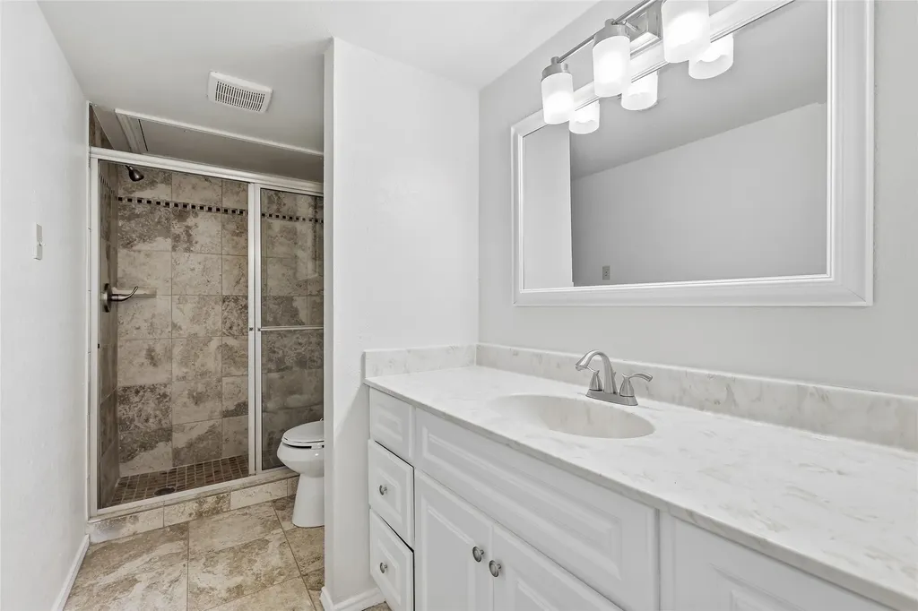 1454 Meadowood Village Drive Fort Worth TX 76120