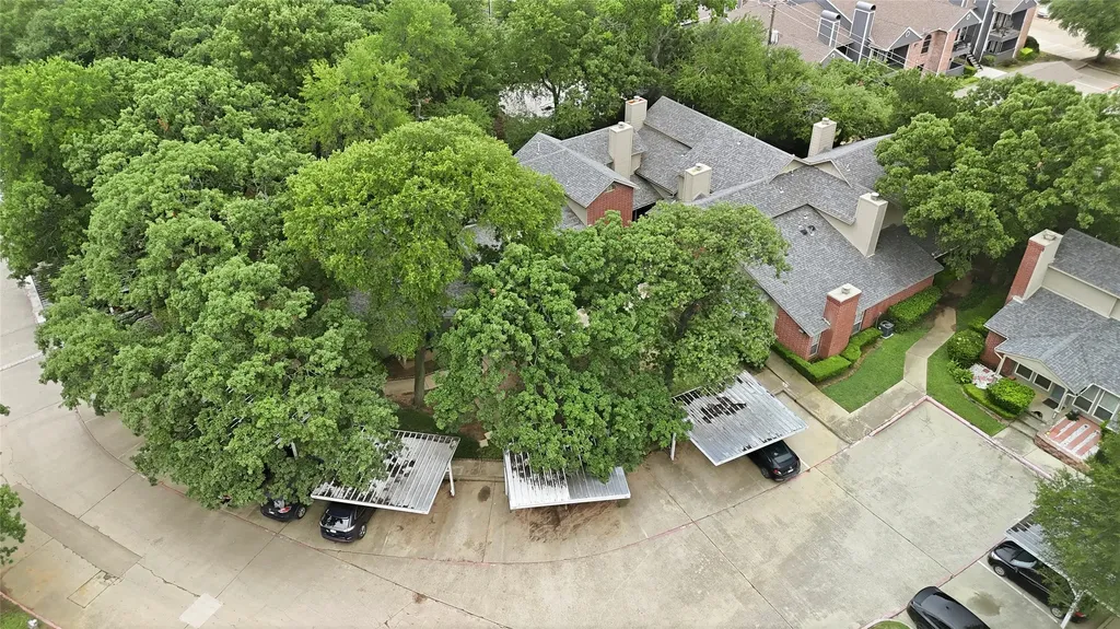 1454 Meadowood Village Drive Fort Worth TX 76120