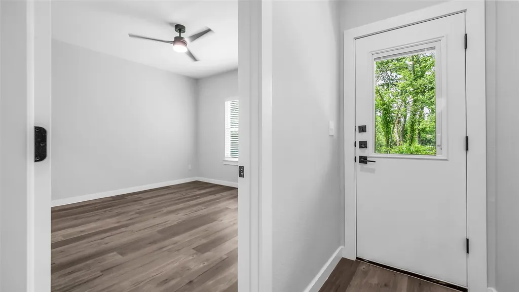 716 E Chestnut Street Denison TX 75021