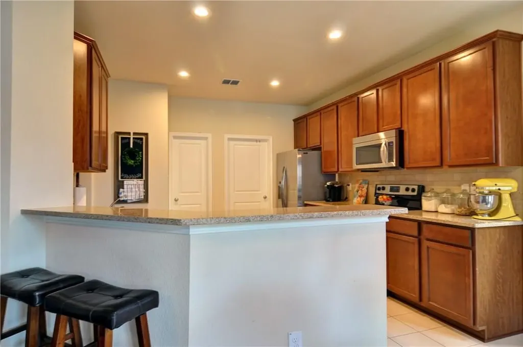 4805 Bryce Avenue Fort Worth TX 76107