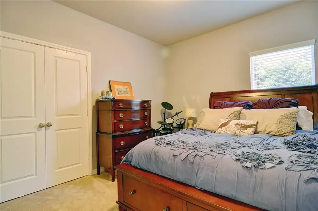 4805 Bryce Avenue Fort Worth TX 76107