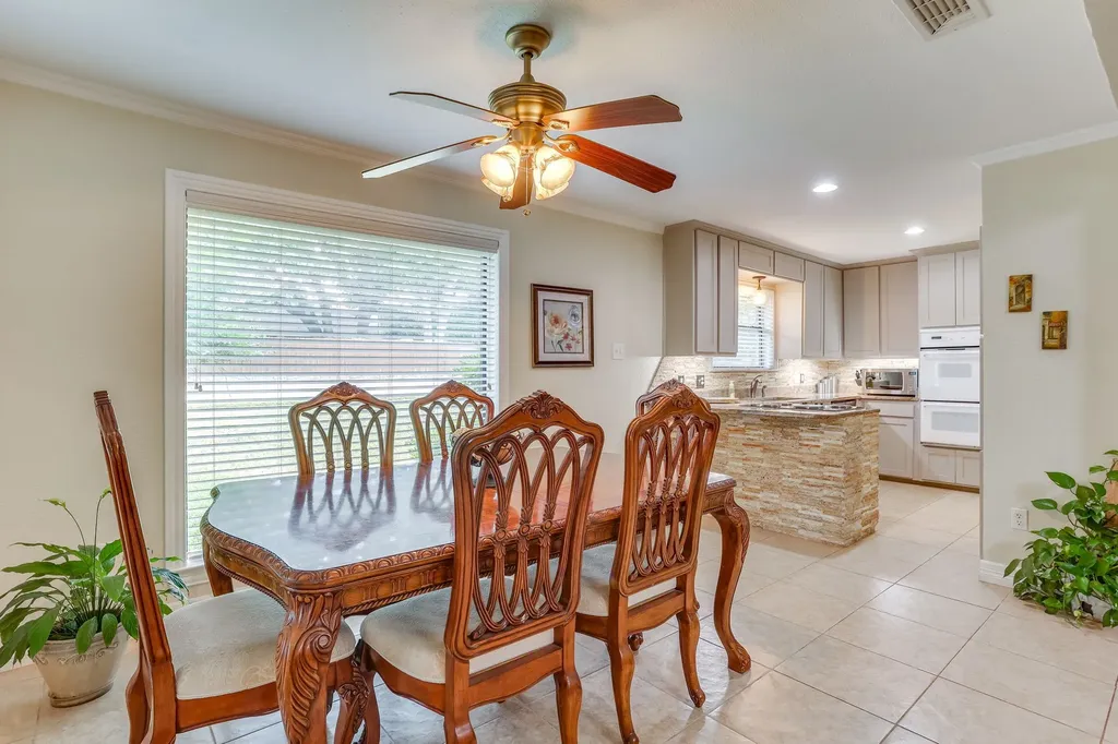4510 Longacres Court Arlington TX 76016