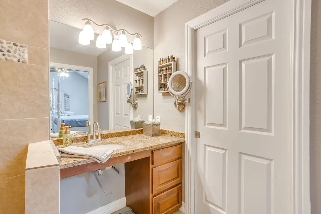 4510 Longacres Court Arlington TX 76016