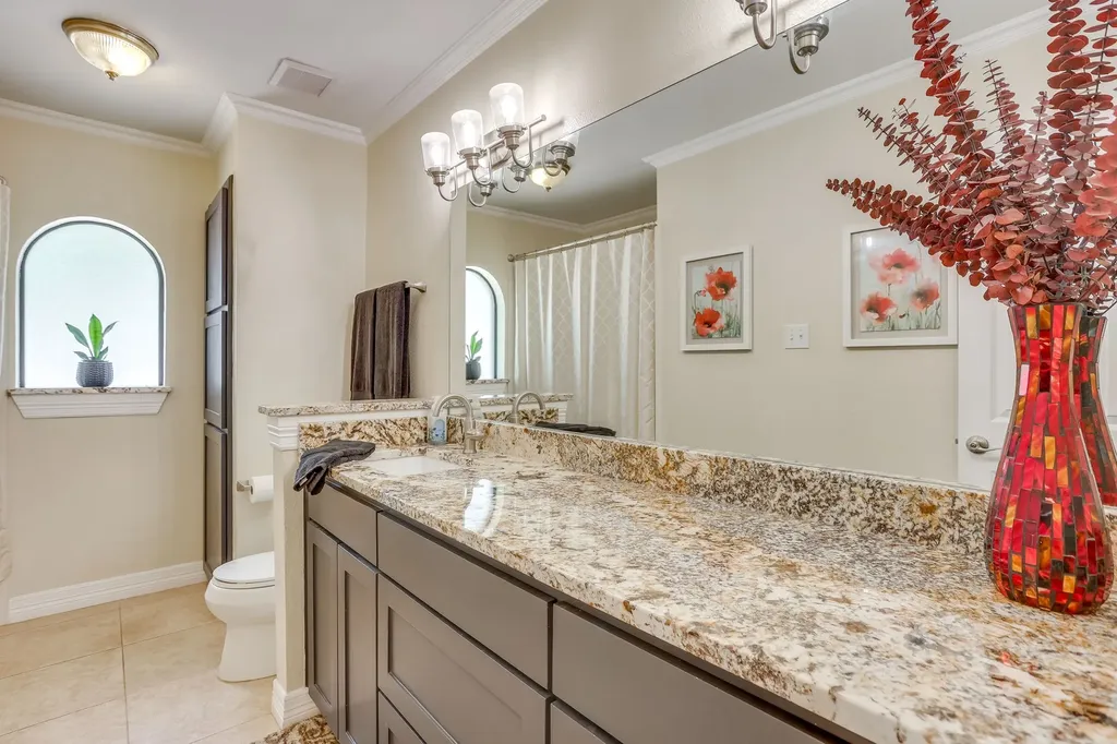 4510 Longacres Court Arlington TX 76016