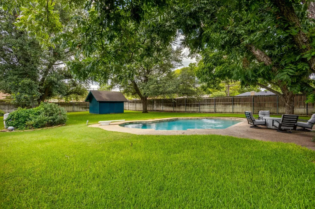 4510 Longacres Court Arlington TX 76016