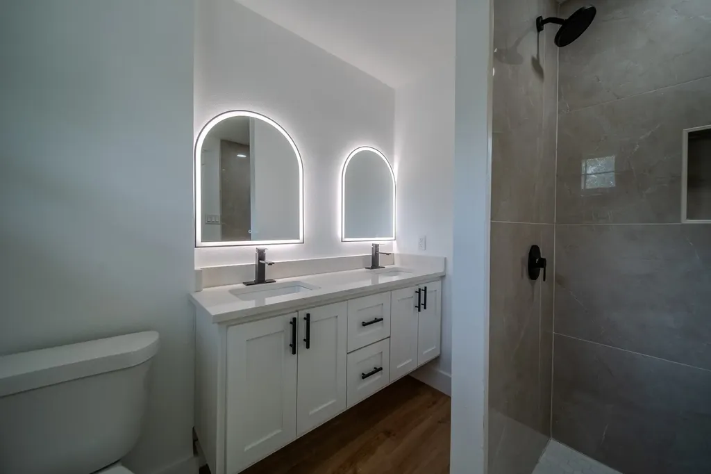 920 Treasure Road Garland TX 75041