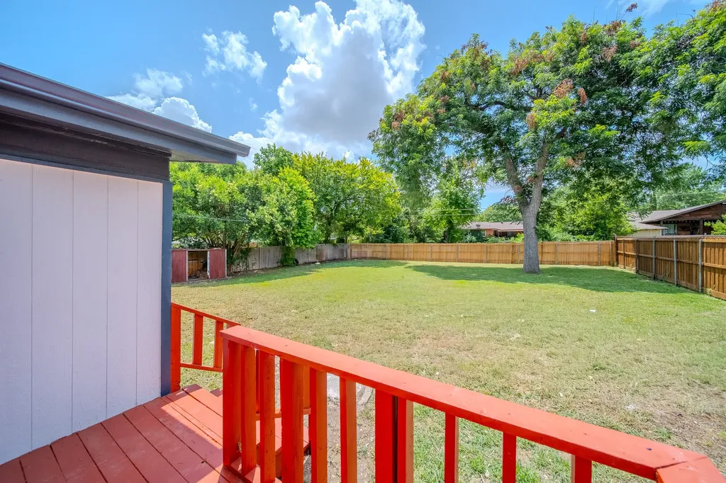920 Treasure Road Garland TX 75041