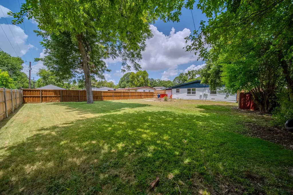920 Treasure Road Garland TX 75041