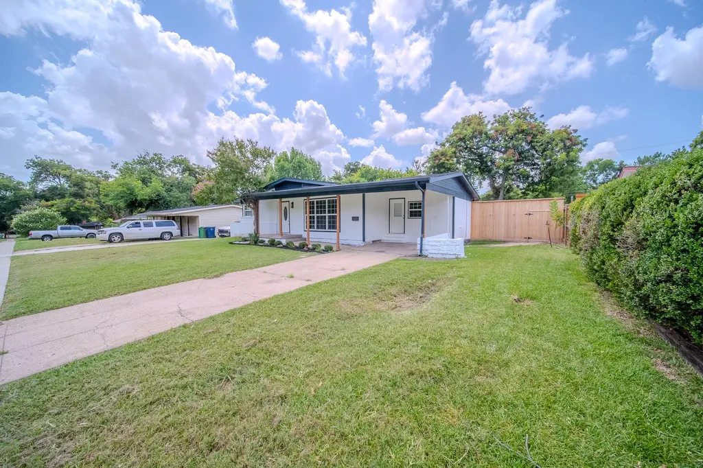 920 Treasure Road Garland TX 75041