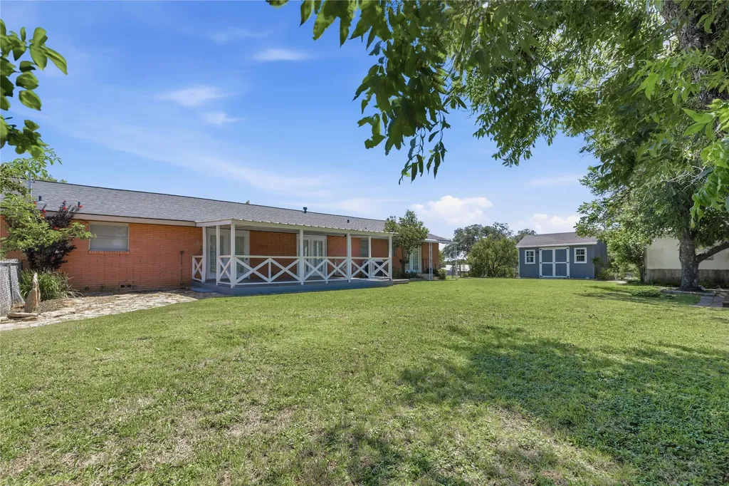 1301 15th Street Brownwood TX 76801