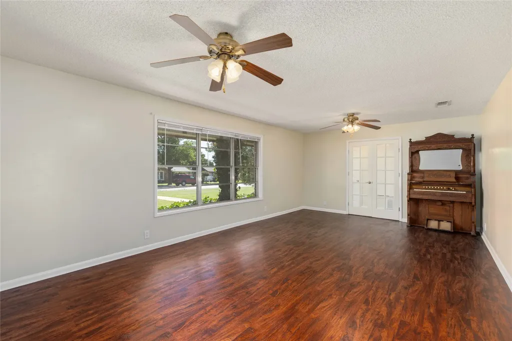 1301 15th Street Brownwood TX 76801