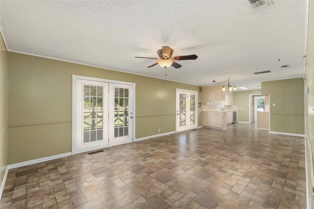 1301 15th Street Brownwood TX 76801