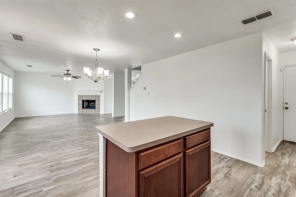 8101 Stanton Court Fort Worth TX 76120