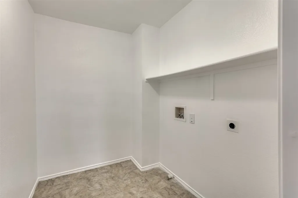 8101 Stanton Court Fort Worth TX 76120