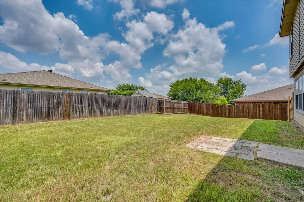8101 Stanton Court Fort Worth TX 76120